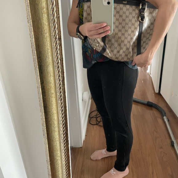 Gucci - Brown GG Canvas Abbey zip tote small - Picture 5 of 9